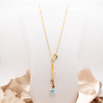 Front Hook Gold Necklace with Key, Star, and Crystal Pendants - Elegant and Versatile - Relato.Jewelry