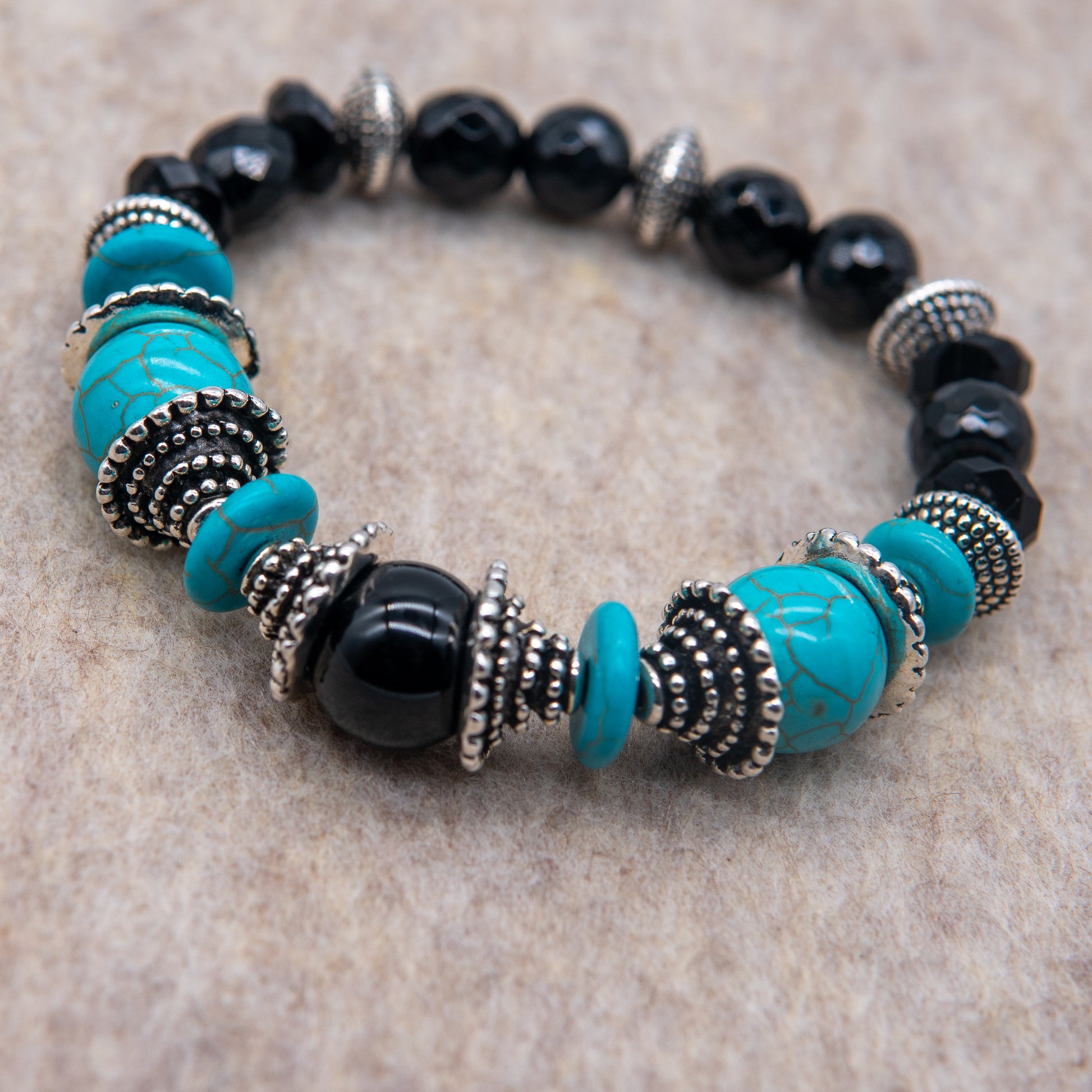 Dainty Boho Blue & Black  Beaded Bracelet - Relato.Jewelry