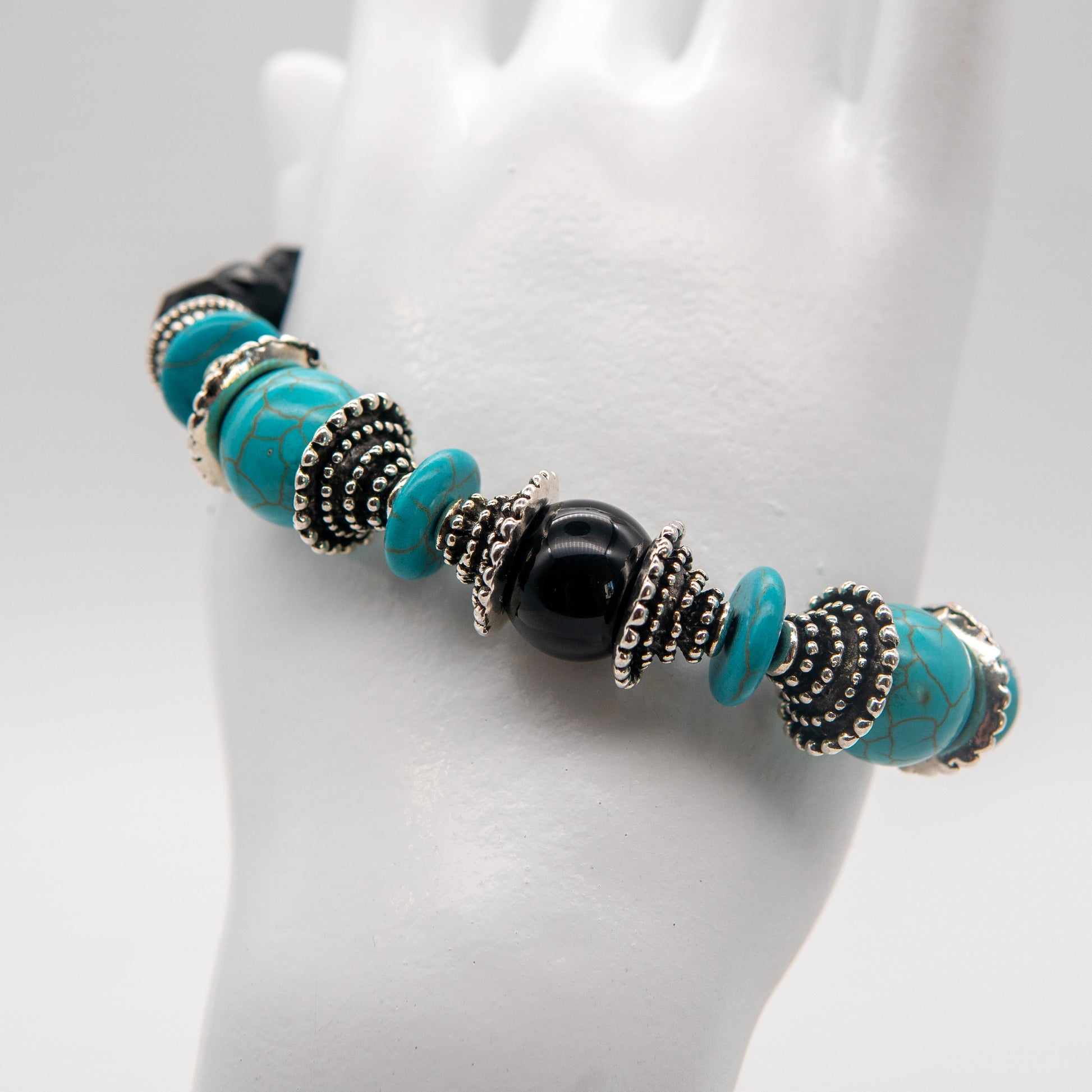 Dainty Boho Blue & Black  Beaded Bracelet - Relato.Jewelry