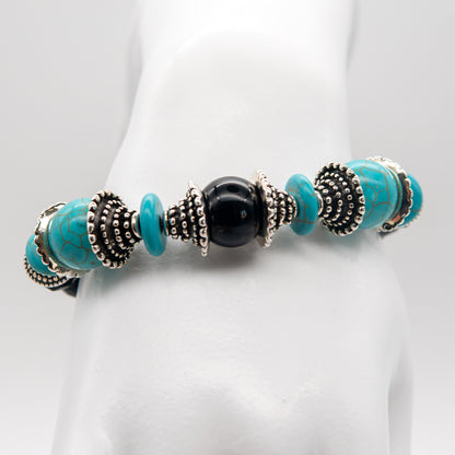 Dainty Boho Blue & Black  Beaded Bracelet - Relato.Jewelry