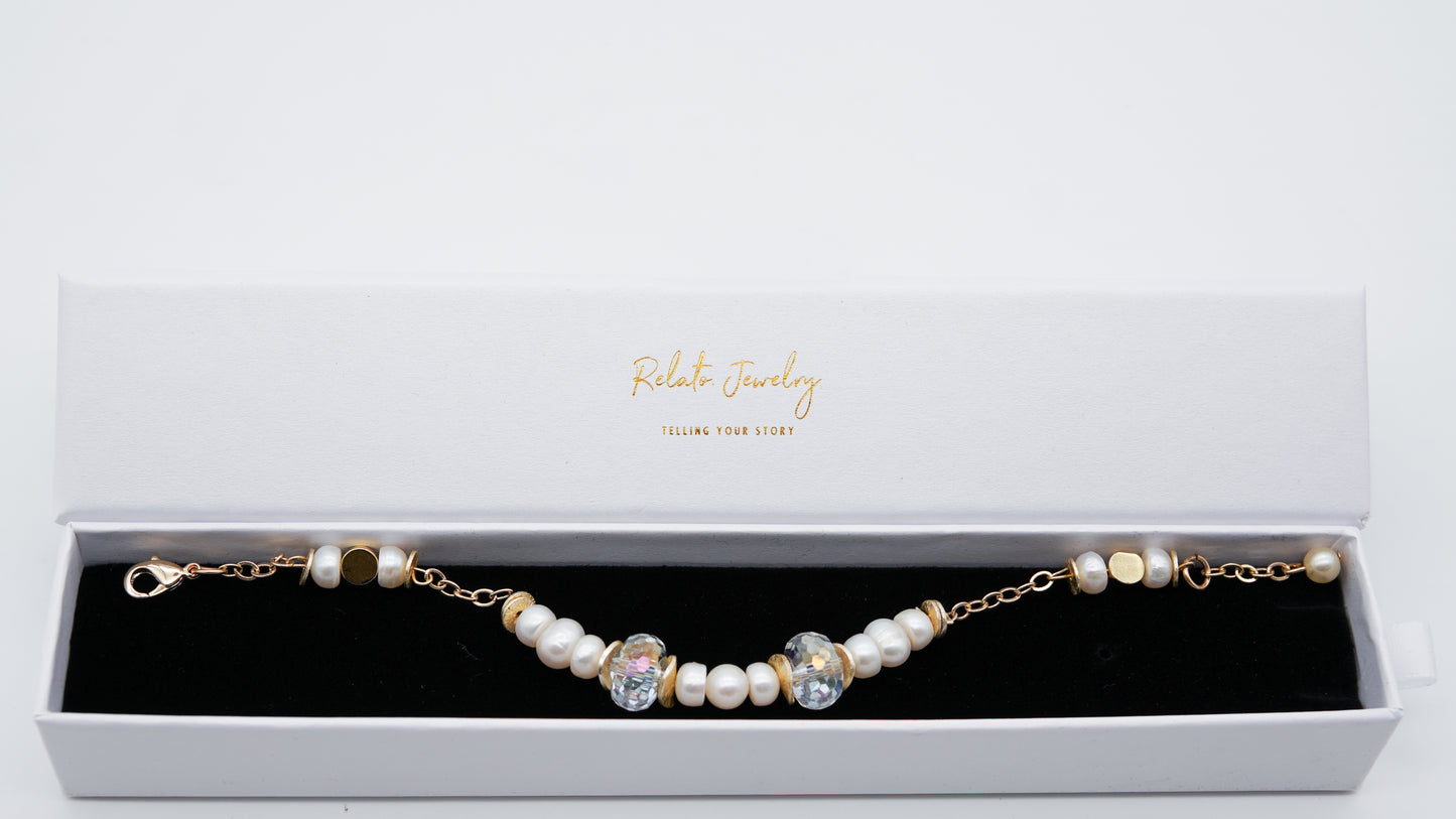 Timeless Cultured Pearl & Crystal Bracelet - Relato.Jewelry