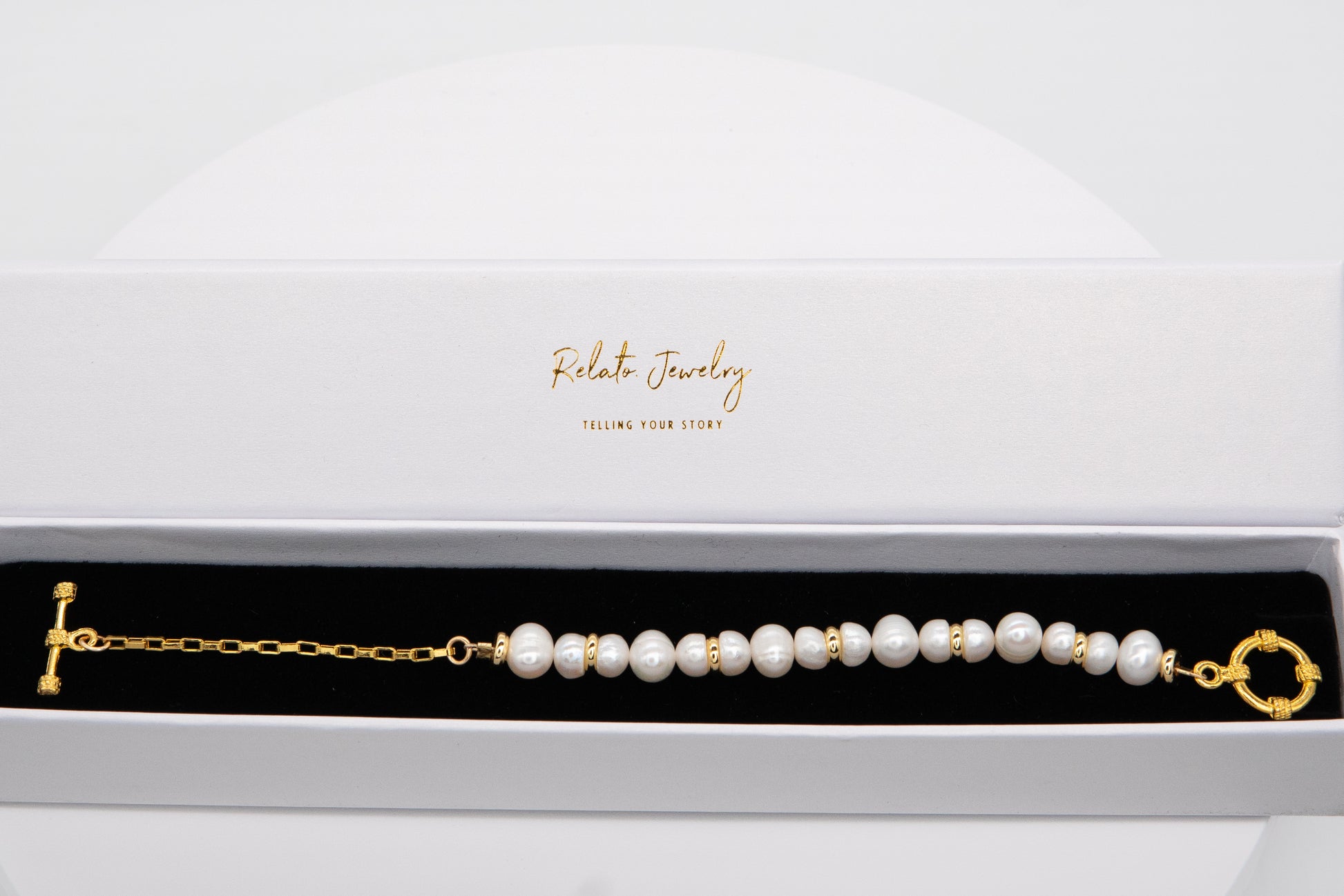 Dainty Cultivated Uneven Sea Pearl Bracelet - Relato.Jewelry